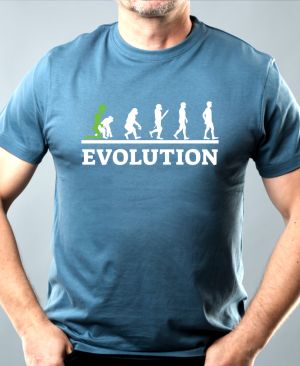 Nejoblíbenější pánské Triko Basic s motivem Evolution “jak to asi bylo…”, denim