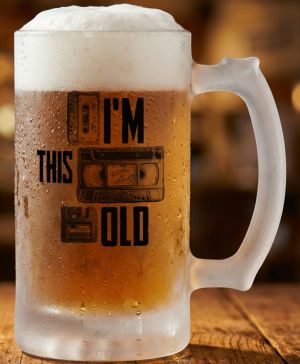 Půllitr skleněný 500 ml. s motivem I’M THIS OLD, V2, matné sklo
